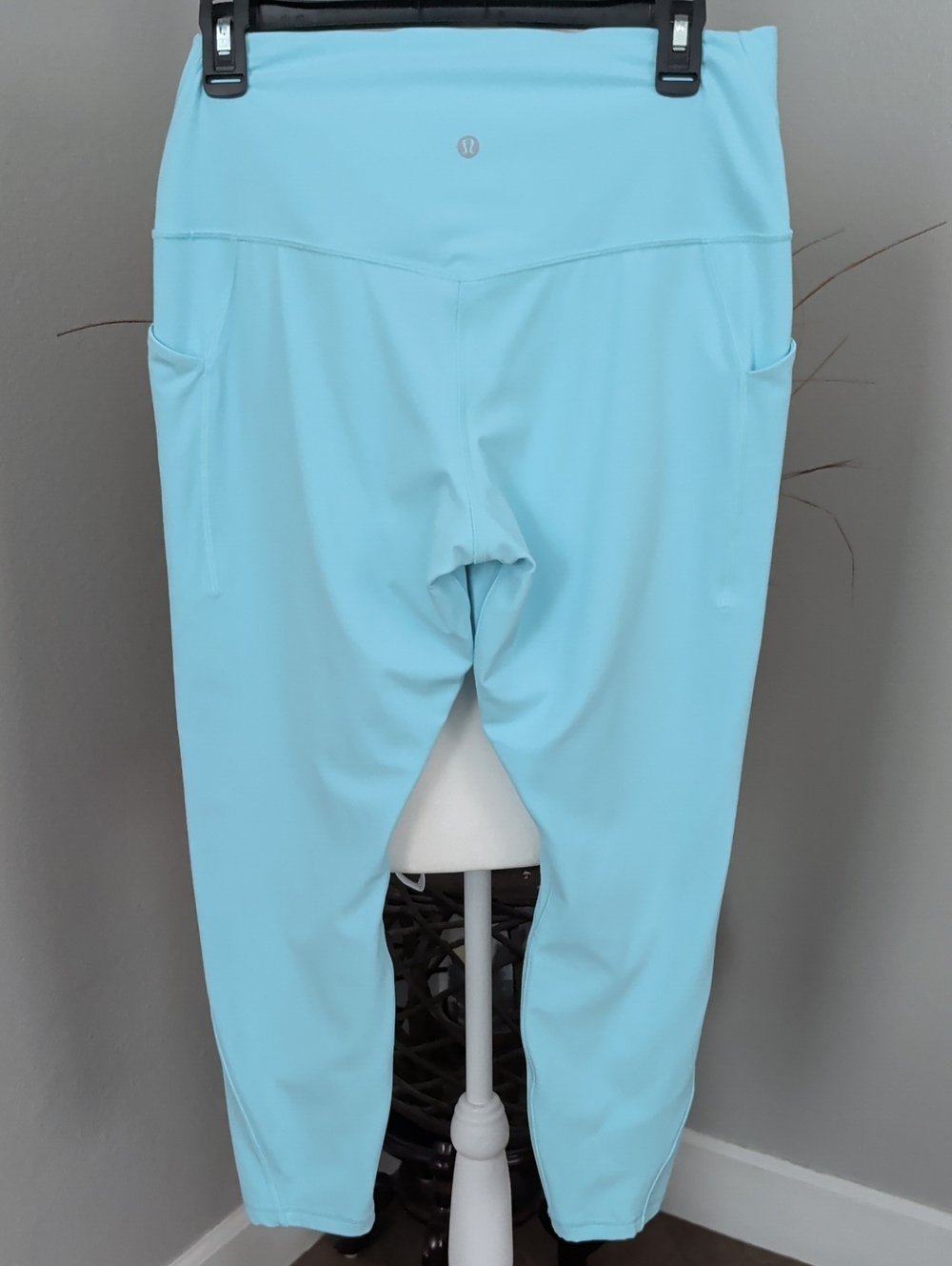 Lululemon Align High Rise Pant - Picture 4 of 13